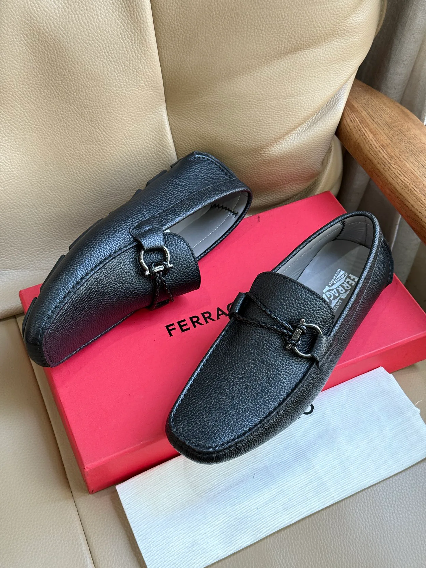 Лоферы И Туфли Мужские Salvatore Ferragamo 18117108