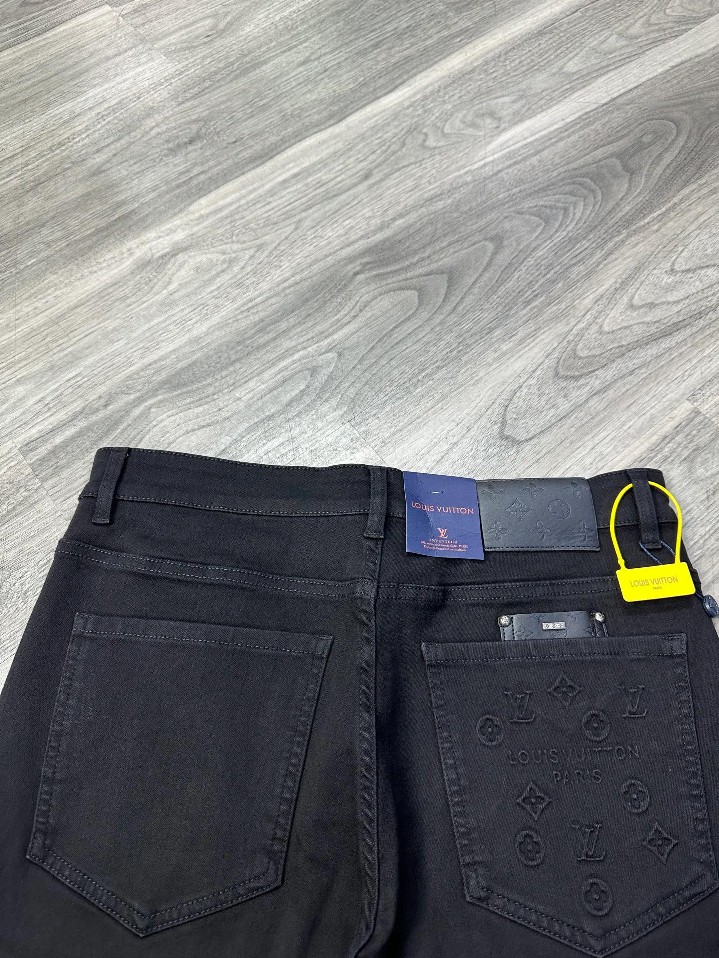 Джинсы Женские Louis Vuitton 1548450