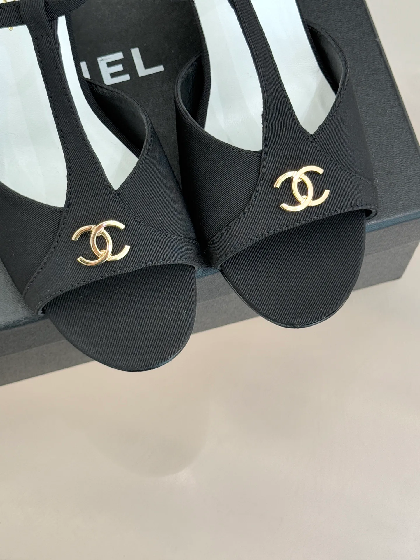Босоножки Женские Chanel 11167405