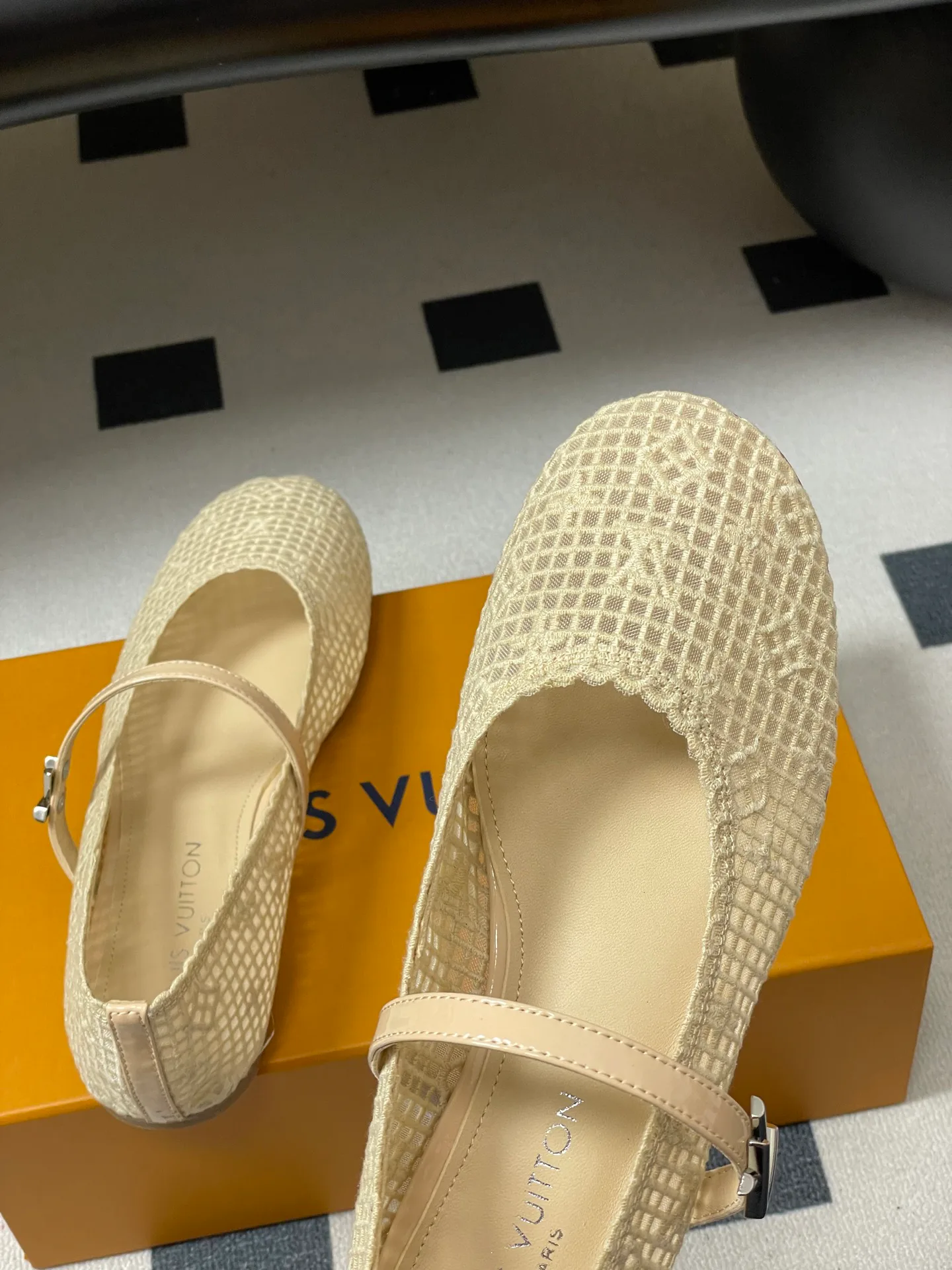 Балетки Женские Louis Vuitton 13351255