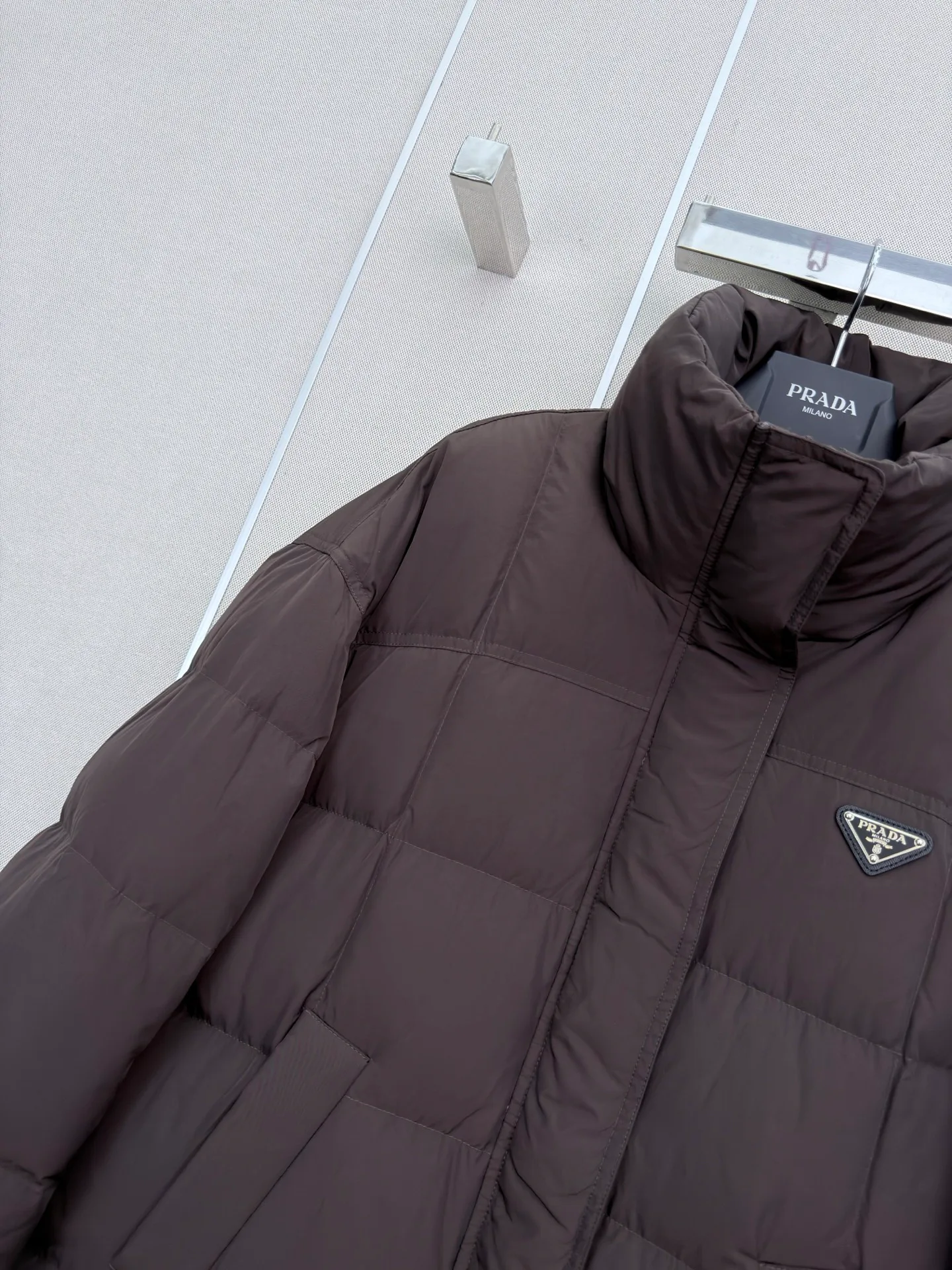 Куртки И Пуховики Женские Prada 18402404