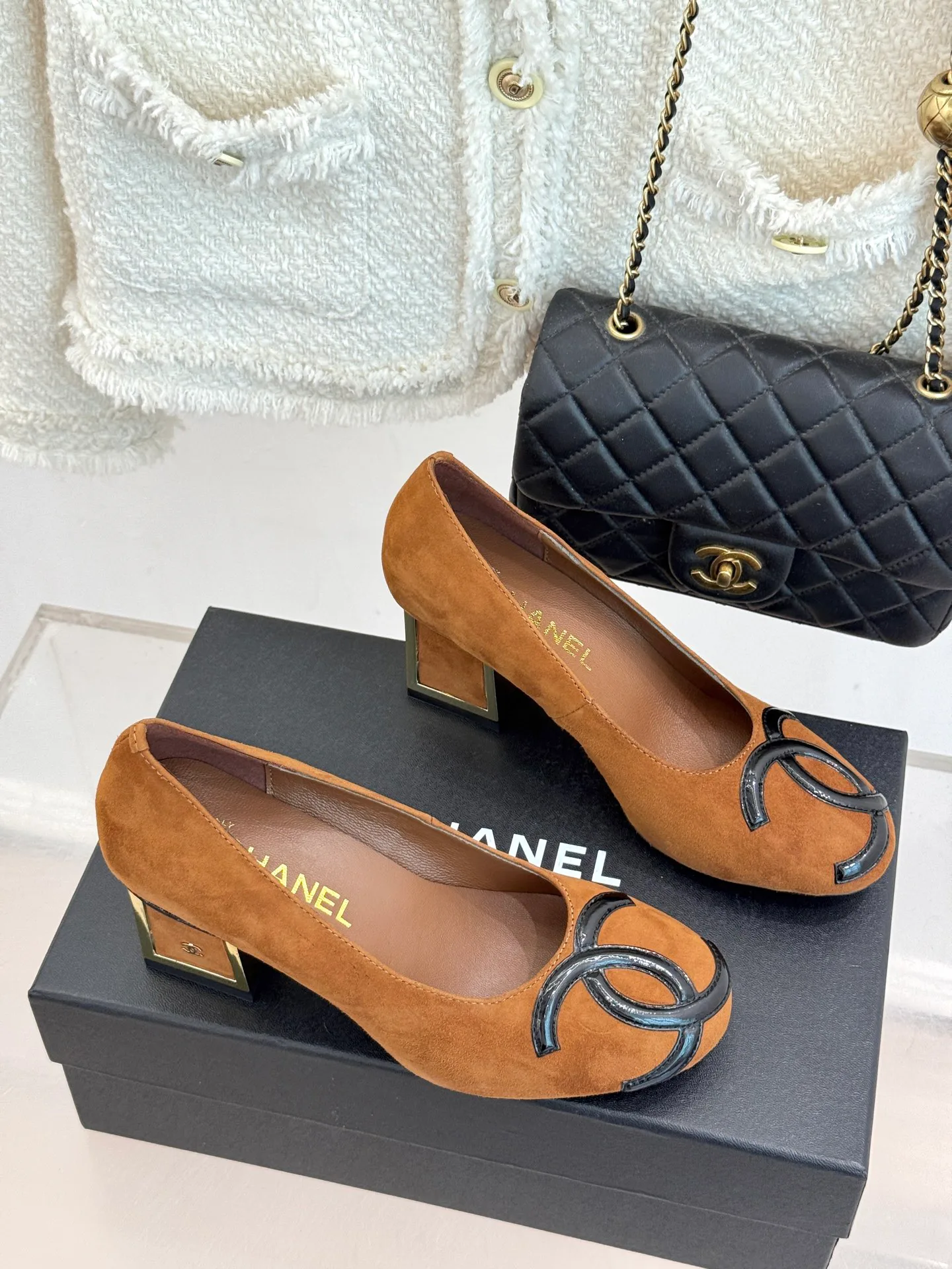 Туфли Женские Chanel 18154796
