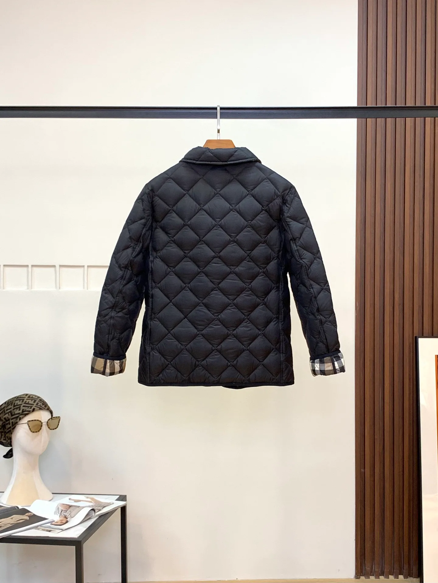 Куртки И Пуховики Женские Burberry 286994