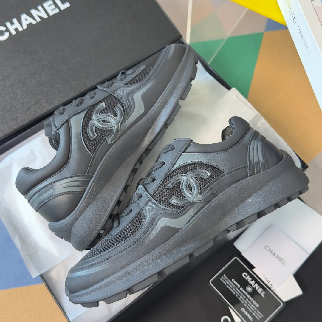 Кроссовки Женские Chanel 1090126