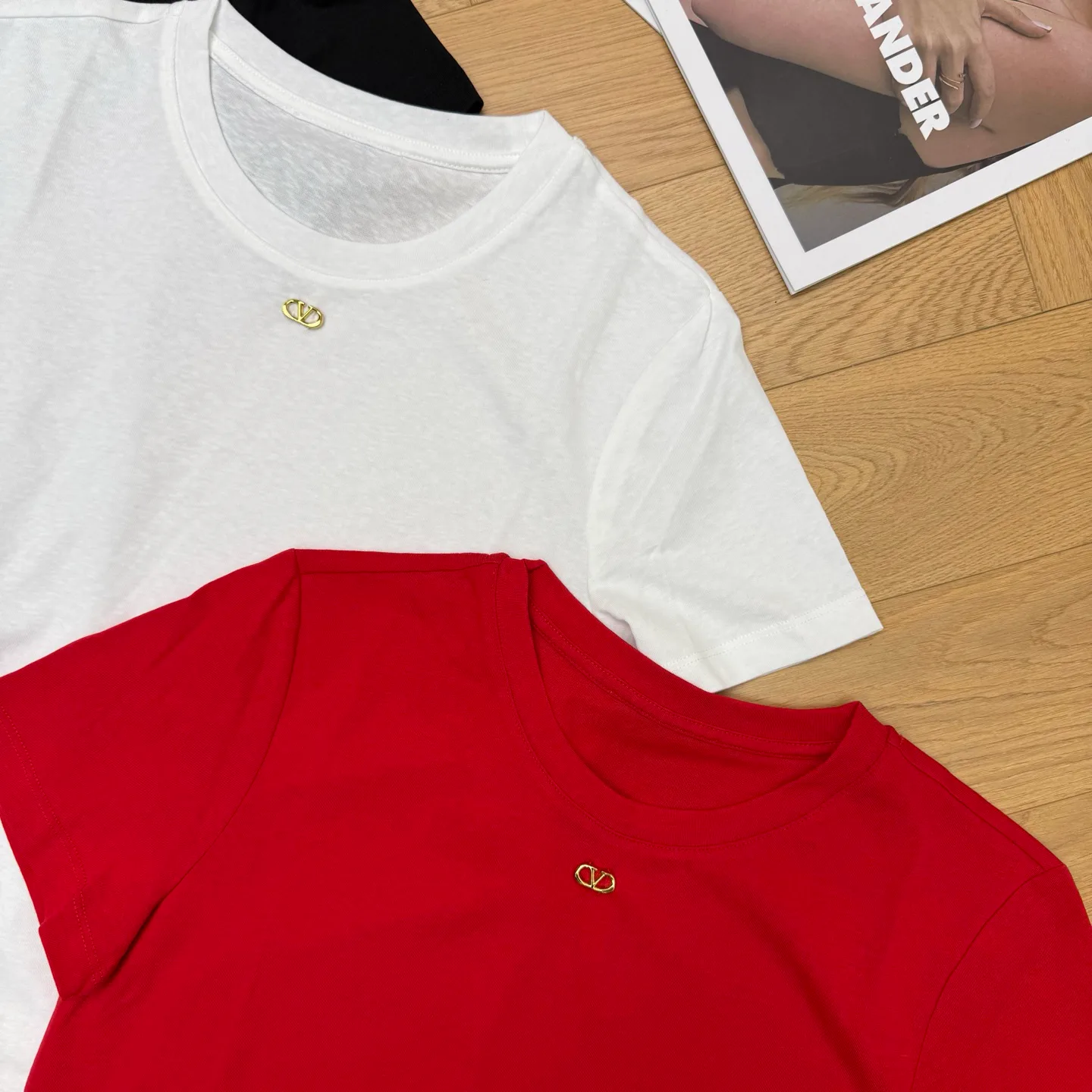 Футболки Женские Vetements 11363439