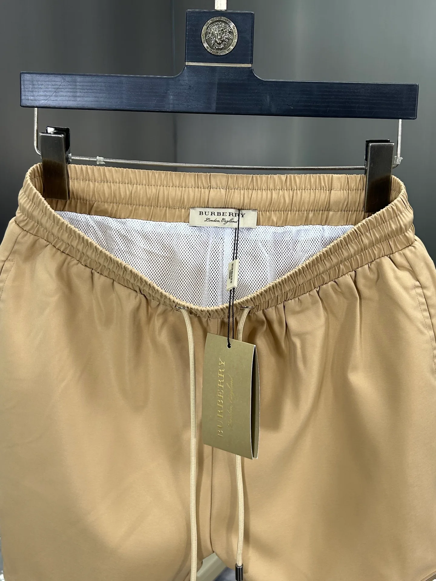 Шорты Мужские Burberry 18000493