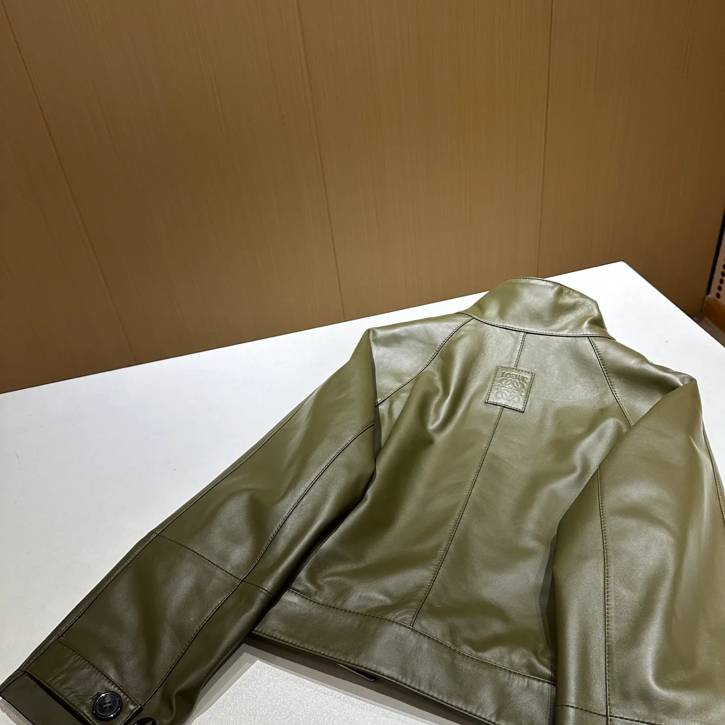 Кожаные Куртки И Дублёнки Женские Loewe 11569154