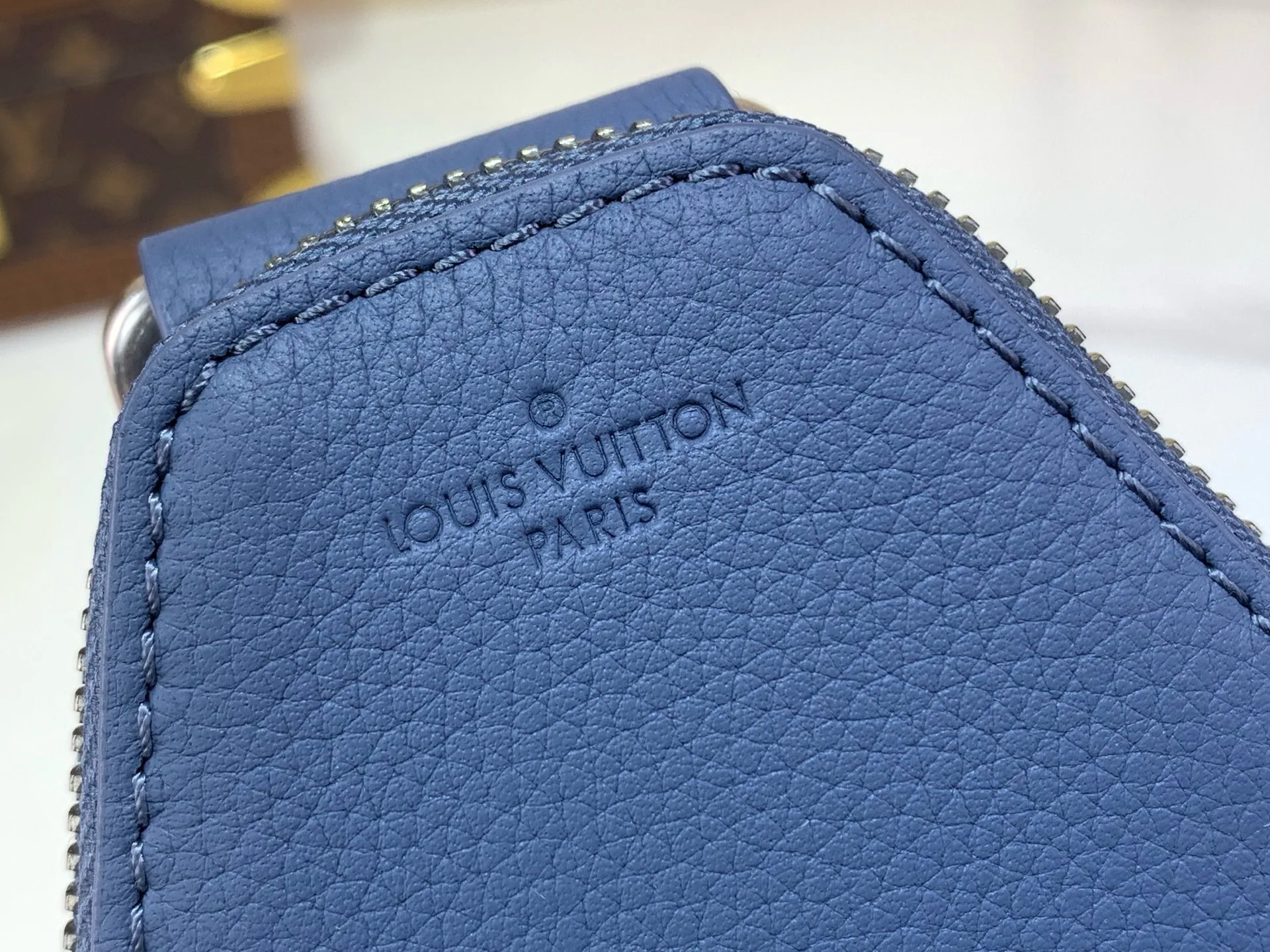 Поясные Сумки Мужские Louis Vuitton 15090772
