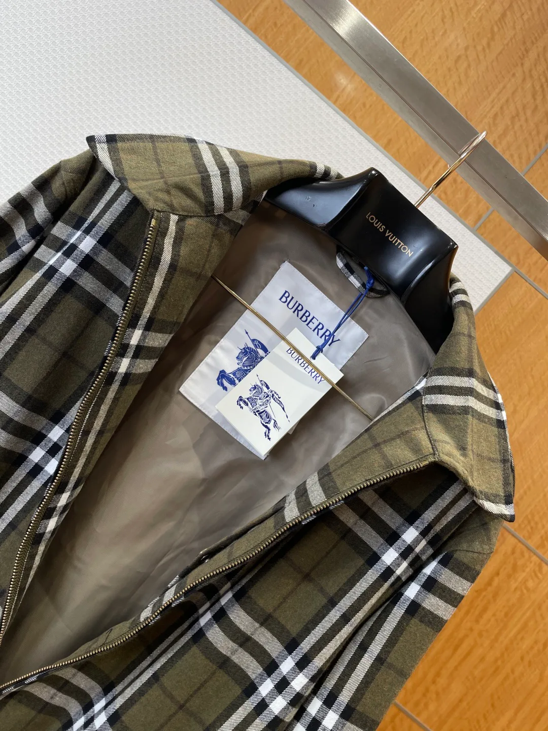 Куртки И Пуховики Мужские Burberry 10216572