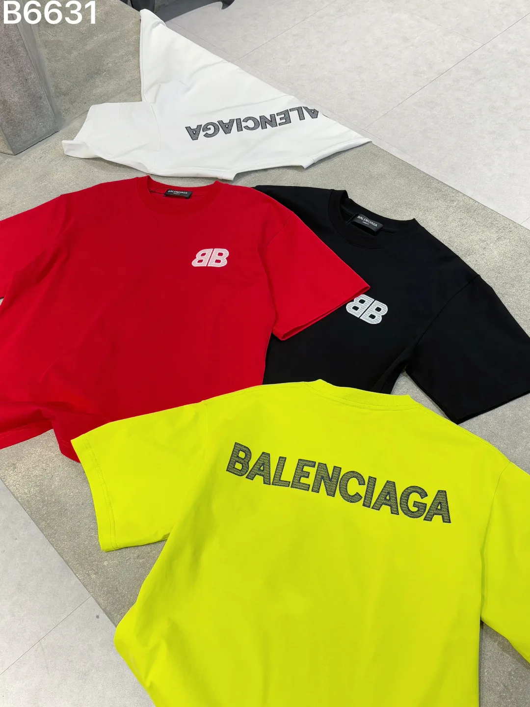 Футболки Женские Balenciaga 10310802