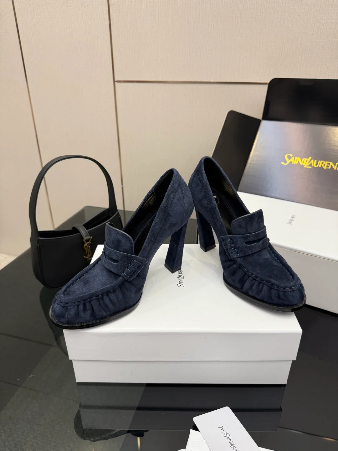 Туфли Женские Saint Laurent 1091955