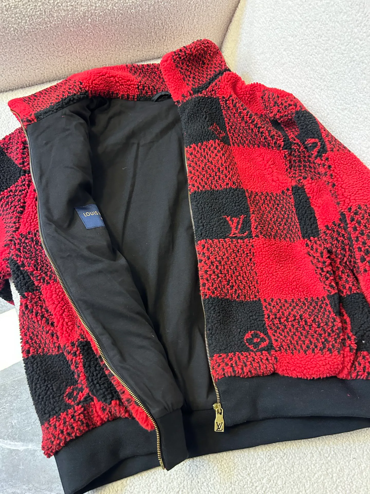 Куртки И Пуховики Женские Louis Vuitton 5647