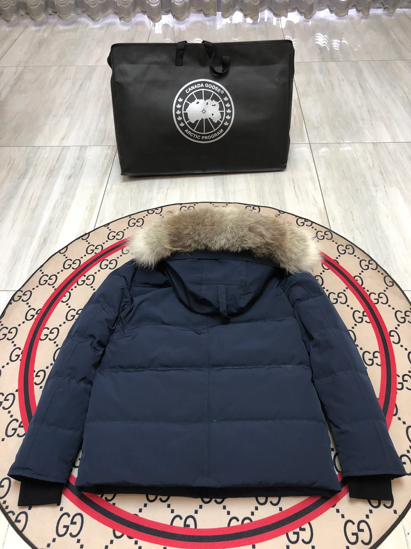 Куртки И Пуховики Женские Canada Goose 3153874