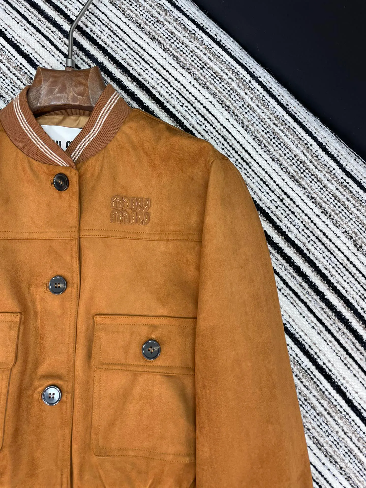 Куртки И Пуховики Женские Miu Miu 303631