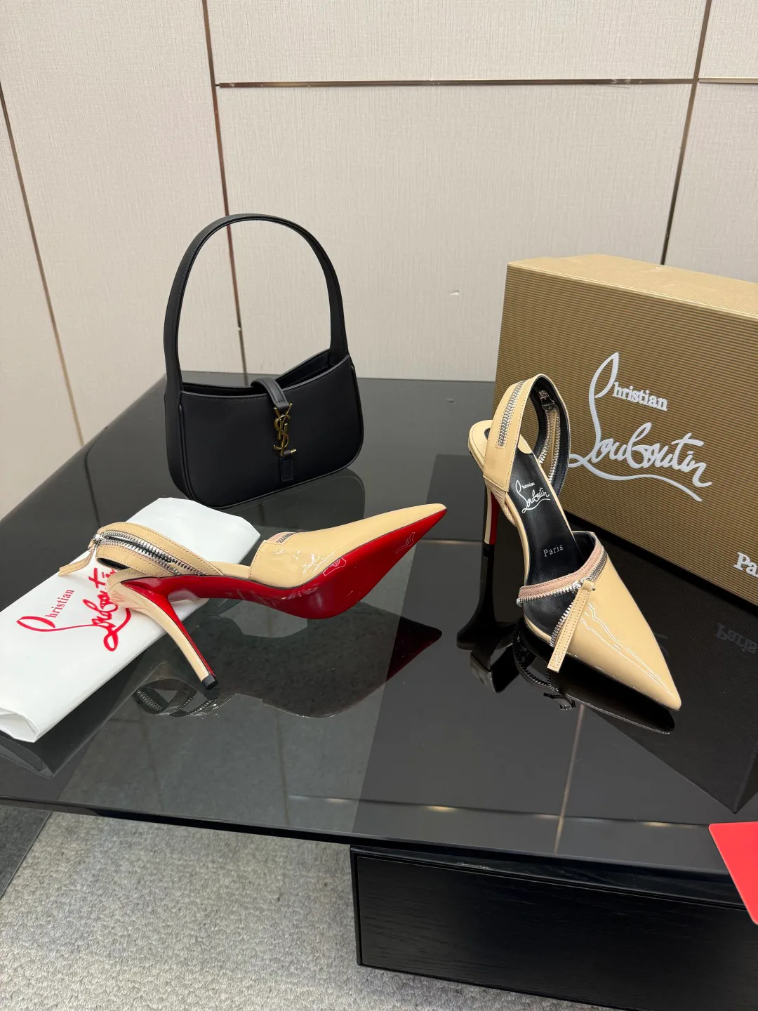Туфли Женские Christian Louboutin 429722