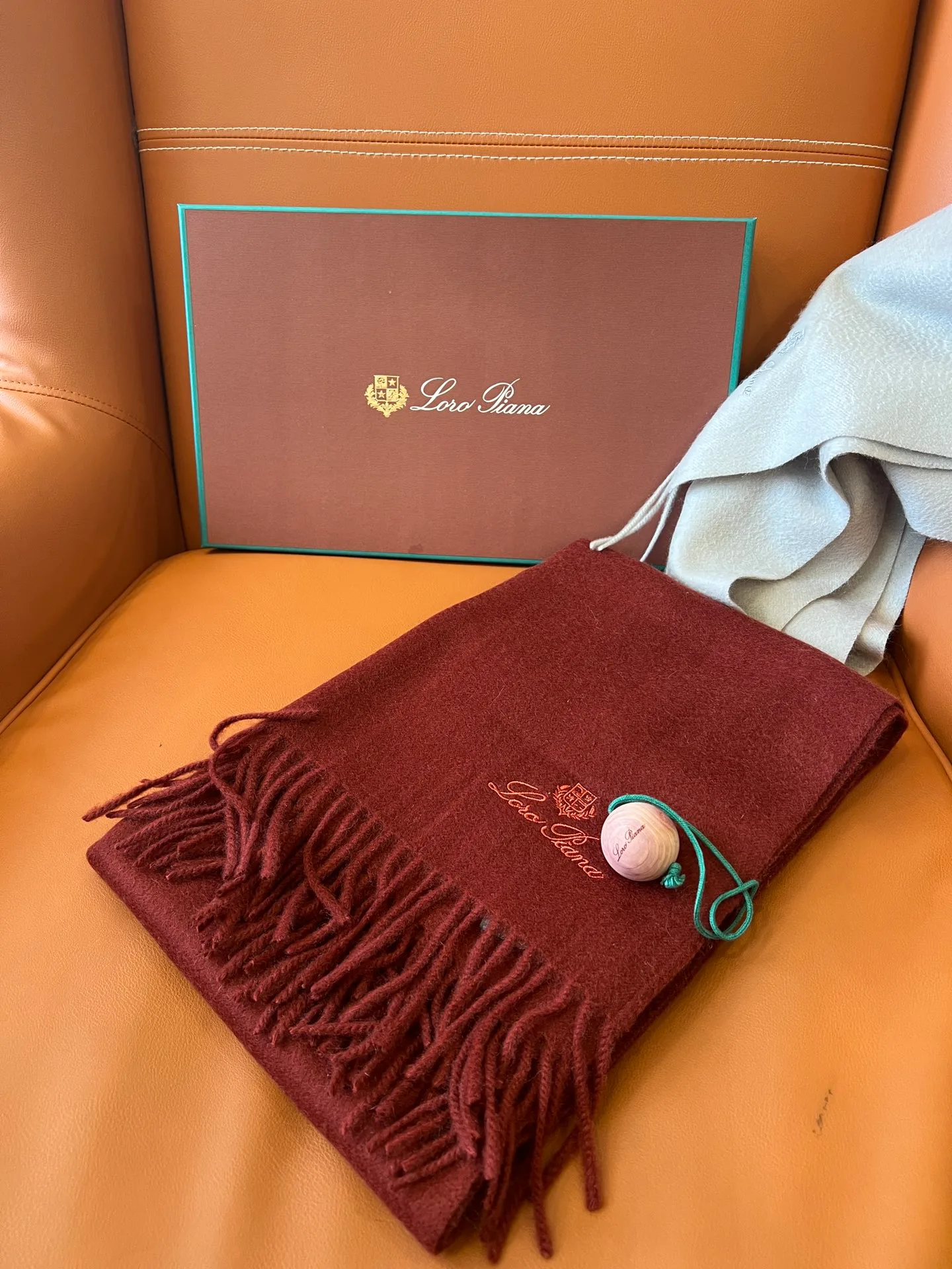 Шарфы Loro Piana 1619