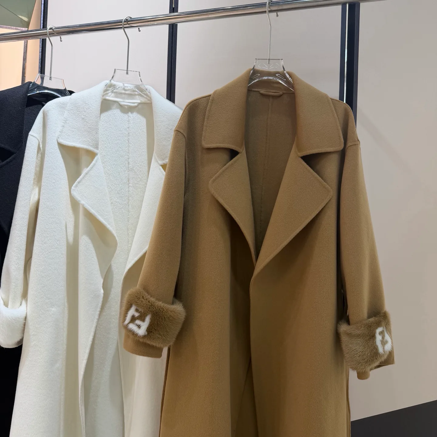 Пальто Женские Fendi 20134464