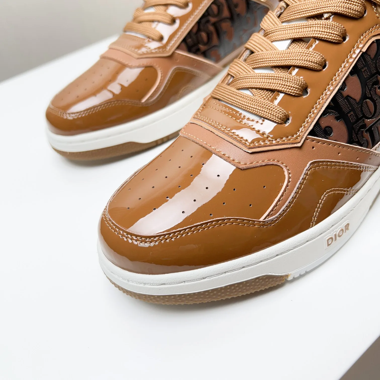 Кроссовки Женские Christian Dior 283944