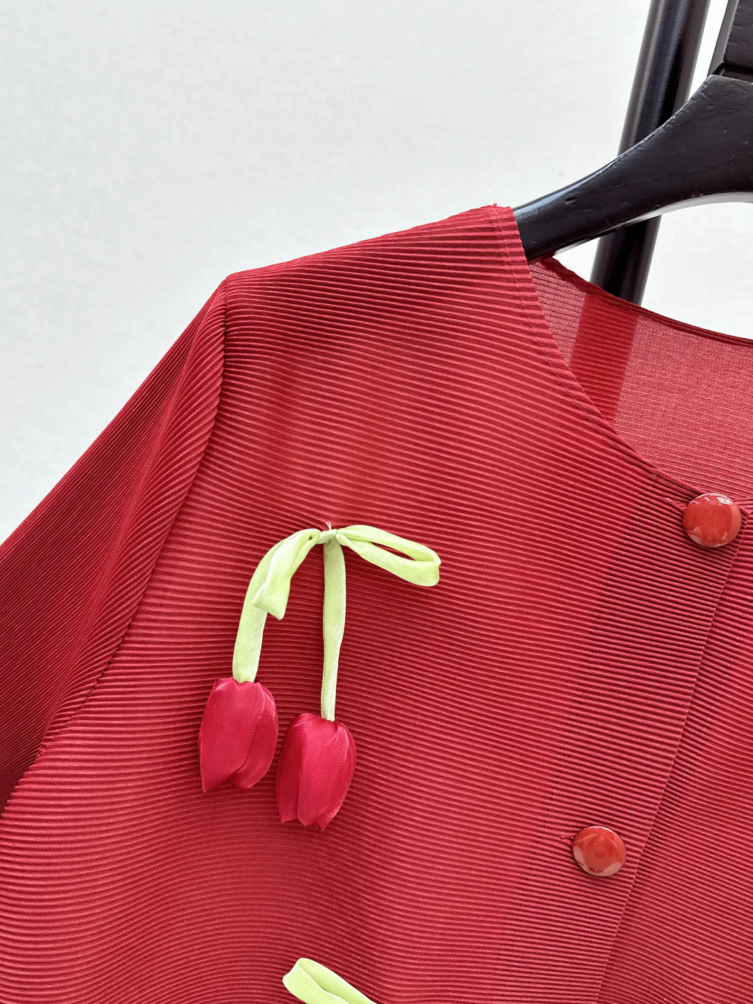 Джемперы И Свитеры Женские Issey Miyake 10394431