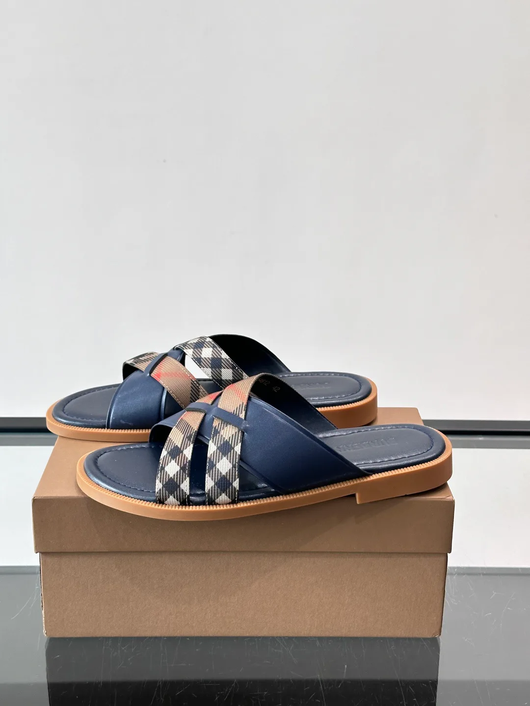 Сандалии Мужские Burberry 13452926