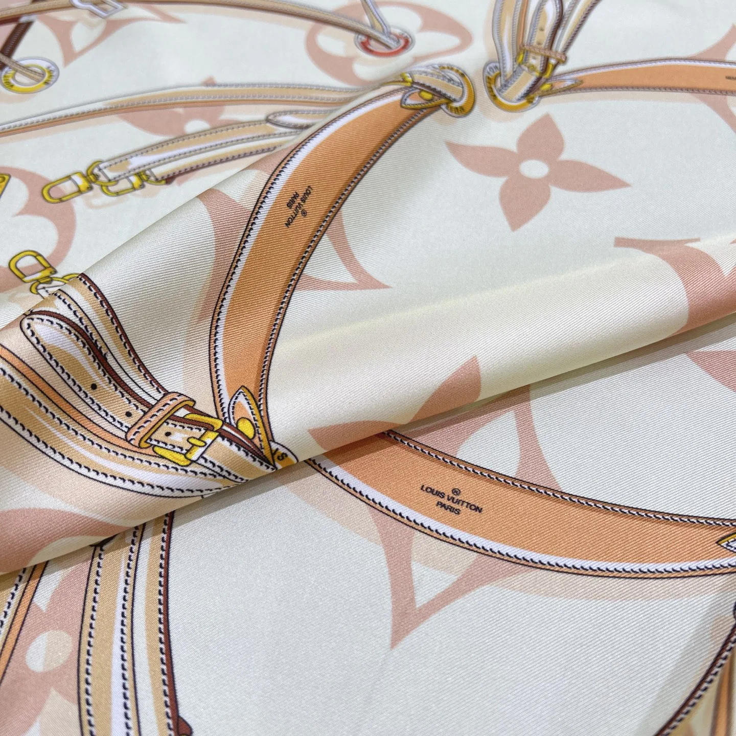 Шарфы Louis Vuitton 30442