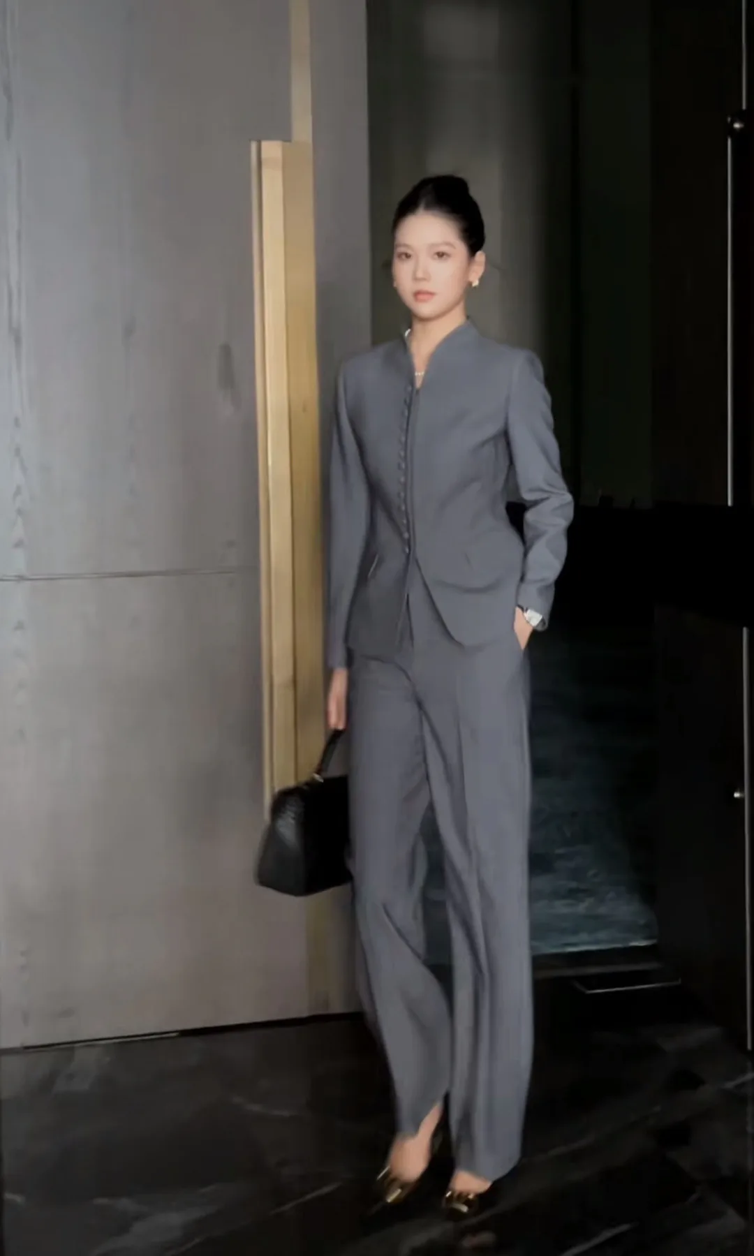 Костюмы Женские Christian Dior 18734352