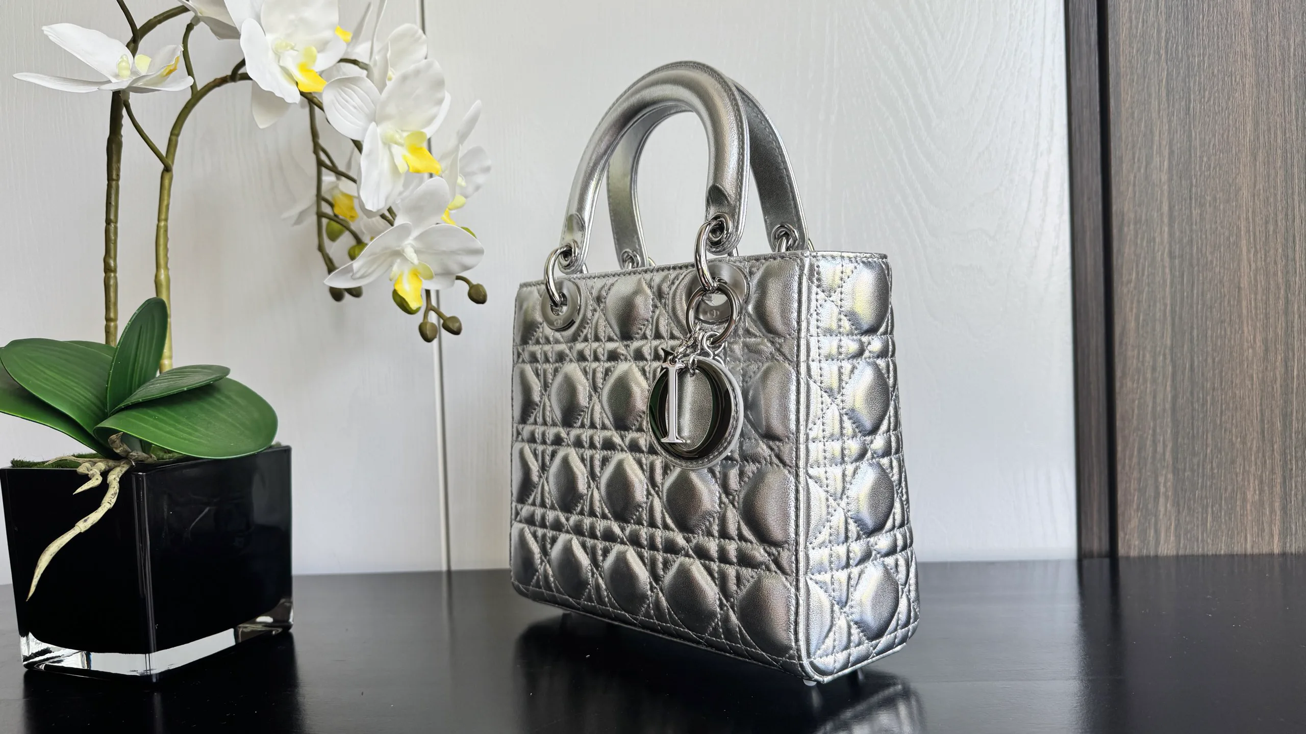 Классические Сумки Женские Christian Dior 17463954