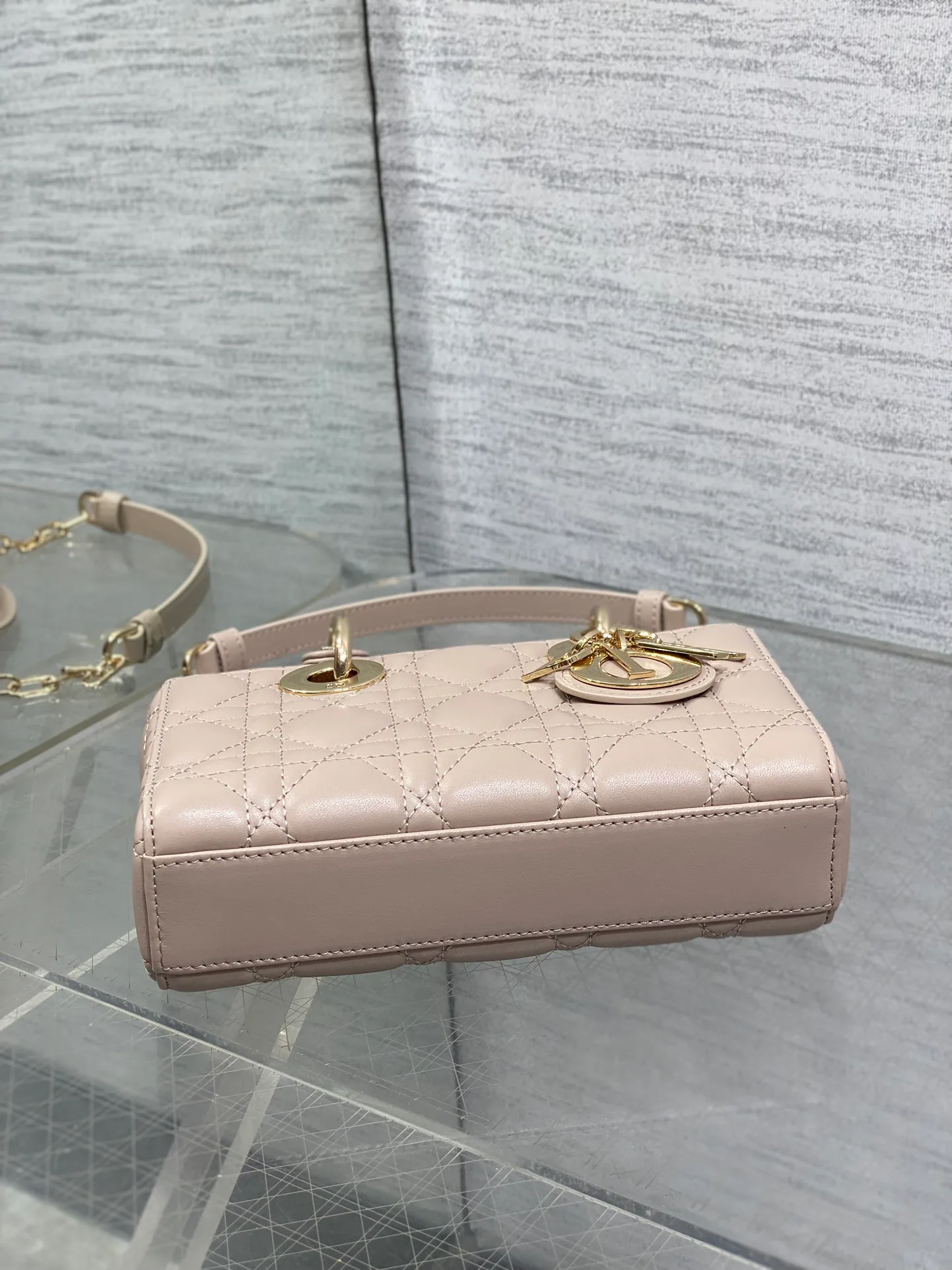 Сумки На Ремне Женские Christian Dior 167671