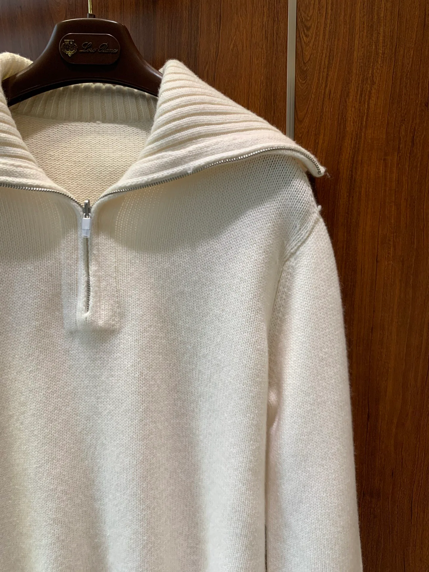 Джемперы И Свитеры Женские Loro Piana 18474214