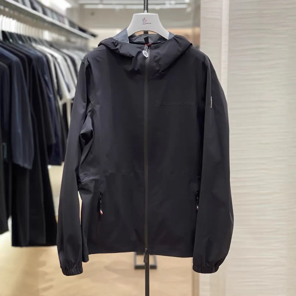 Куртки И Пуховики Женские Moncler 18501652