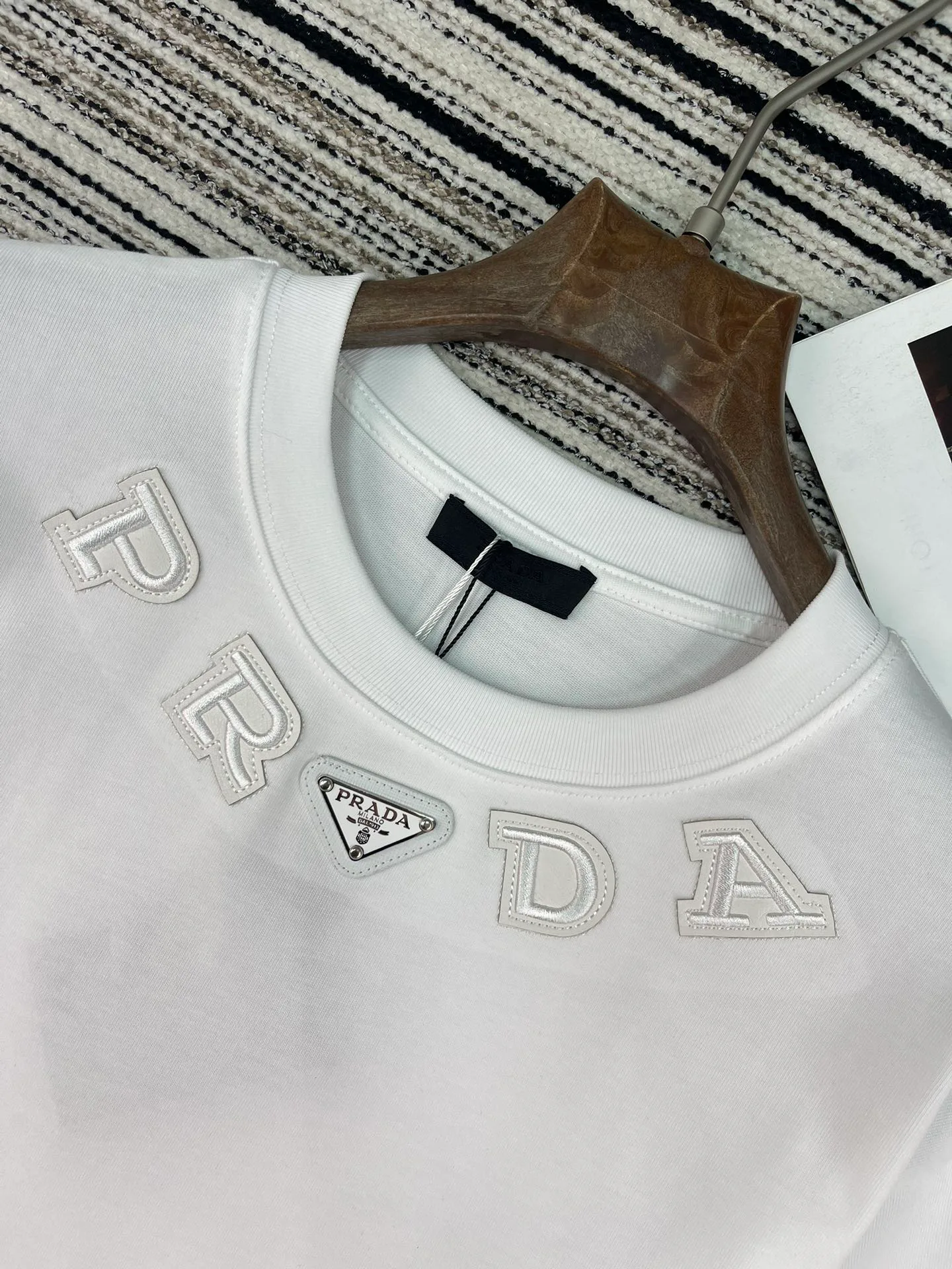 Футболки Женские Prada 11484664