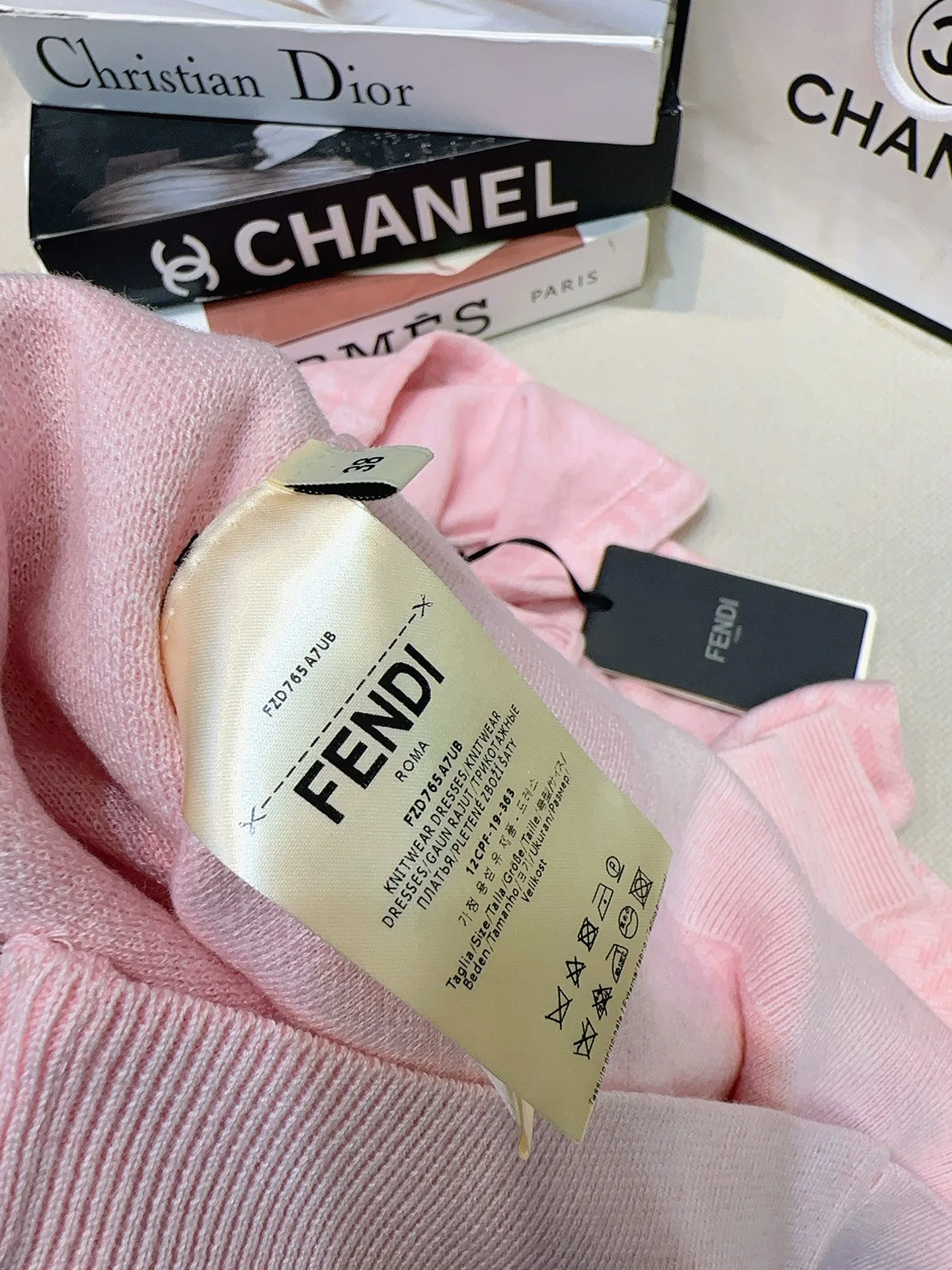 Джемперы И Свитеры Женские Fendi 18451094