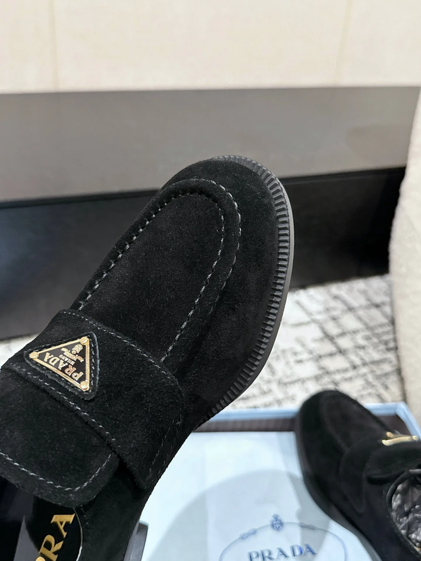 Лоферы Женские Prada 8099