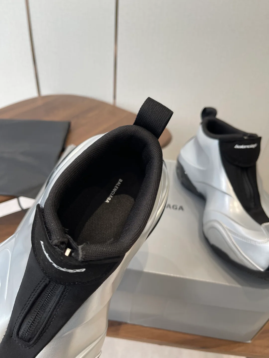 Кроссовки Мужские Balenciaga 252222