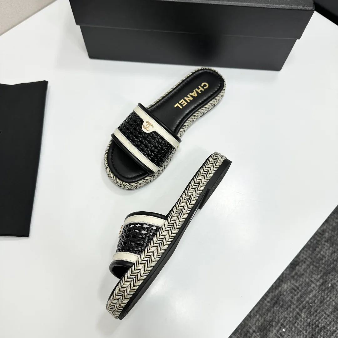 Туфли Женские Chanel 8999644