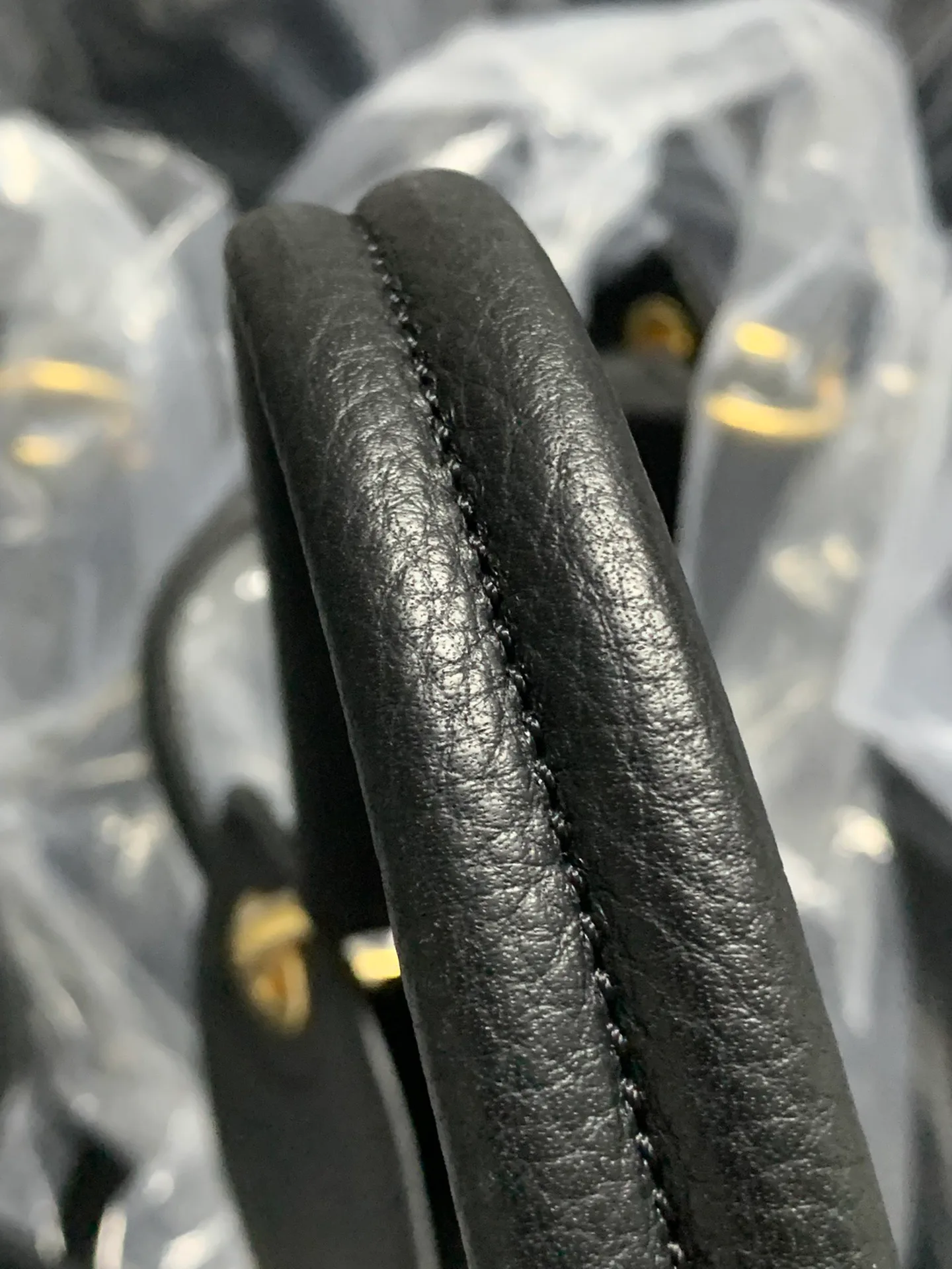 Классические Сумки Женские Prada 16371