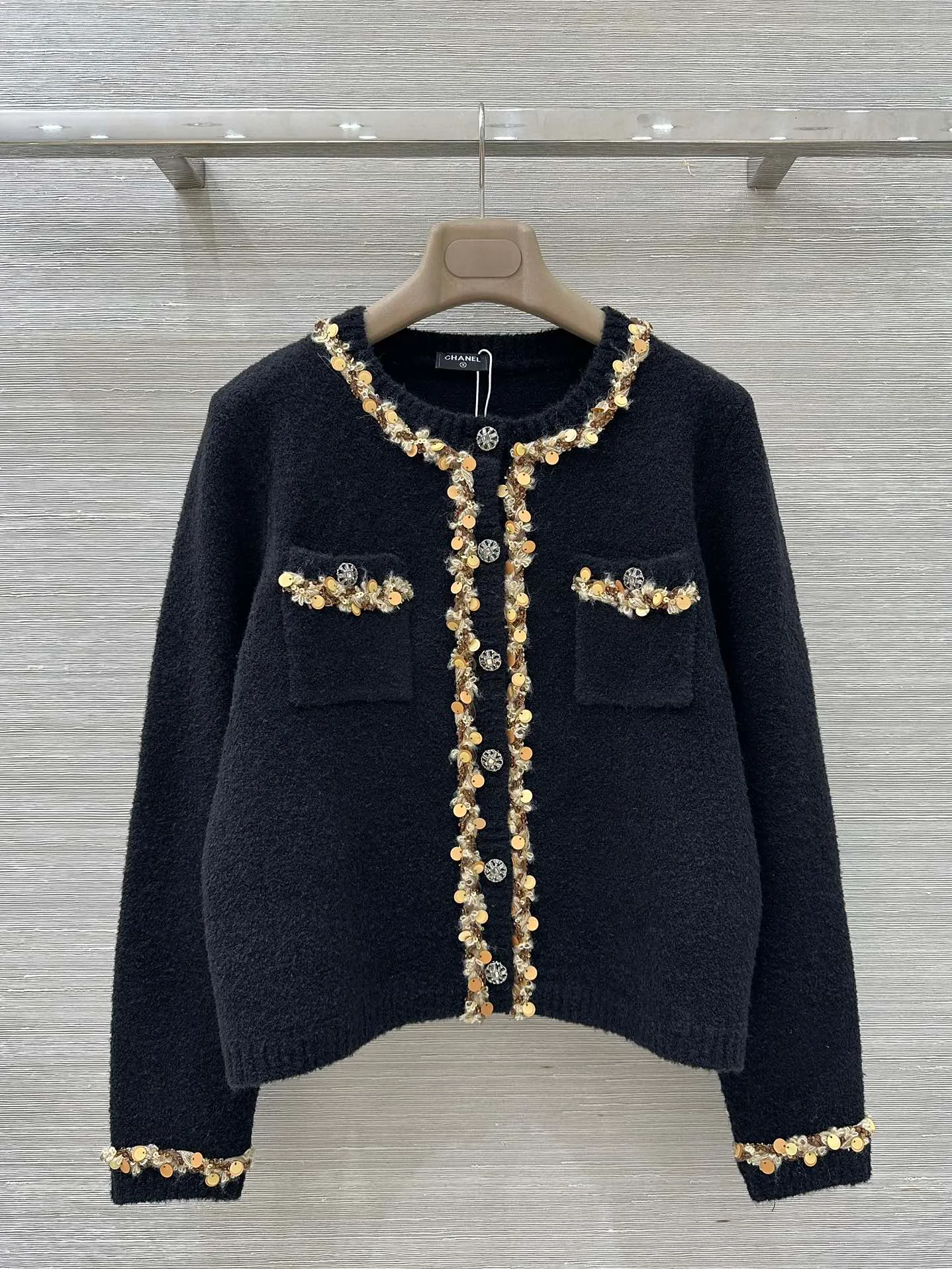 Куртки И Пуховики Женские Chanel 394978