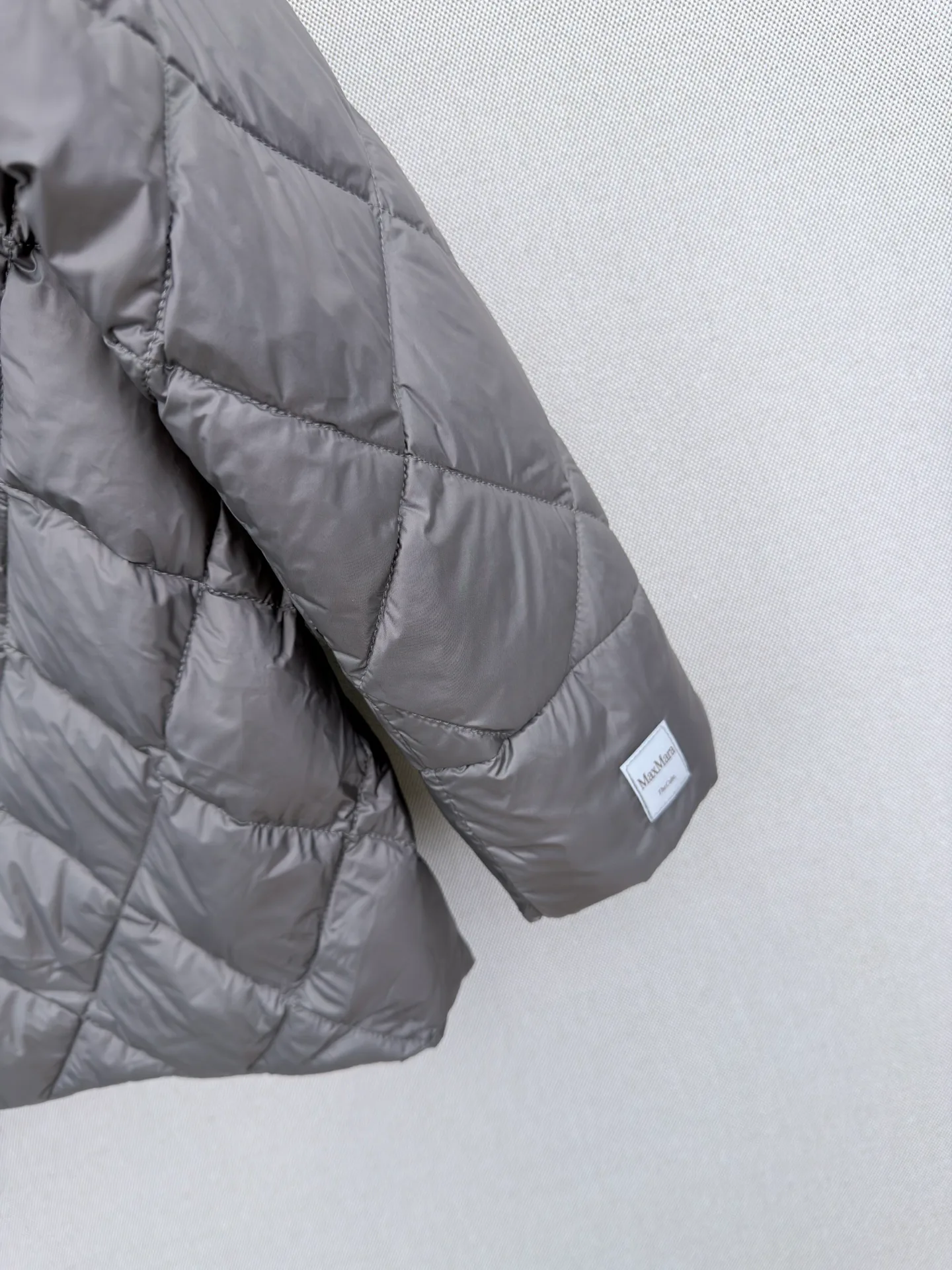 Куртки И Пуховики Женские Max Mara 18108356
