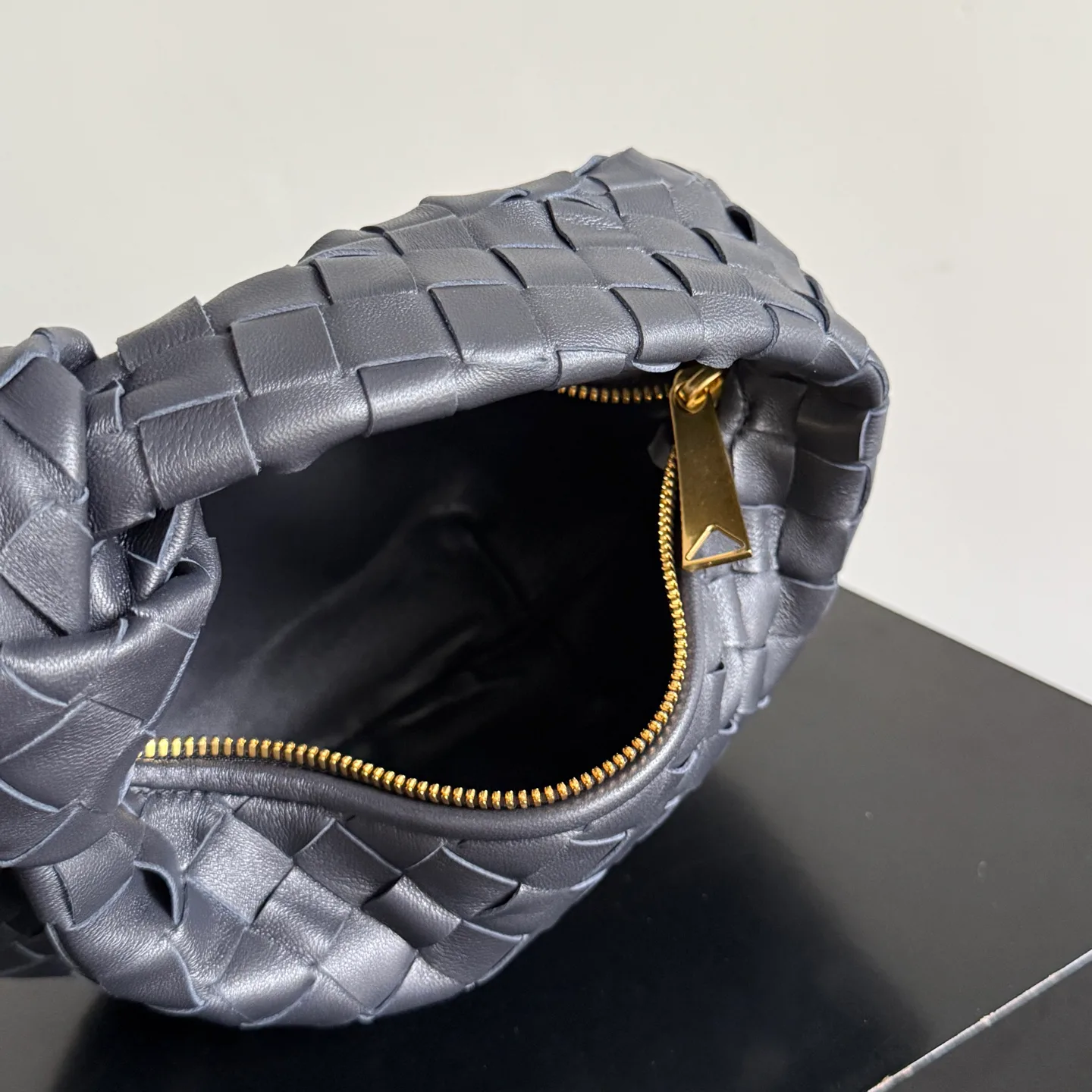 Классические Сумки Женские Bottega Veneta 12613597