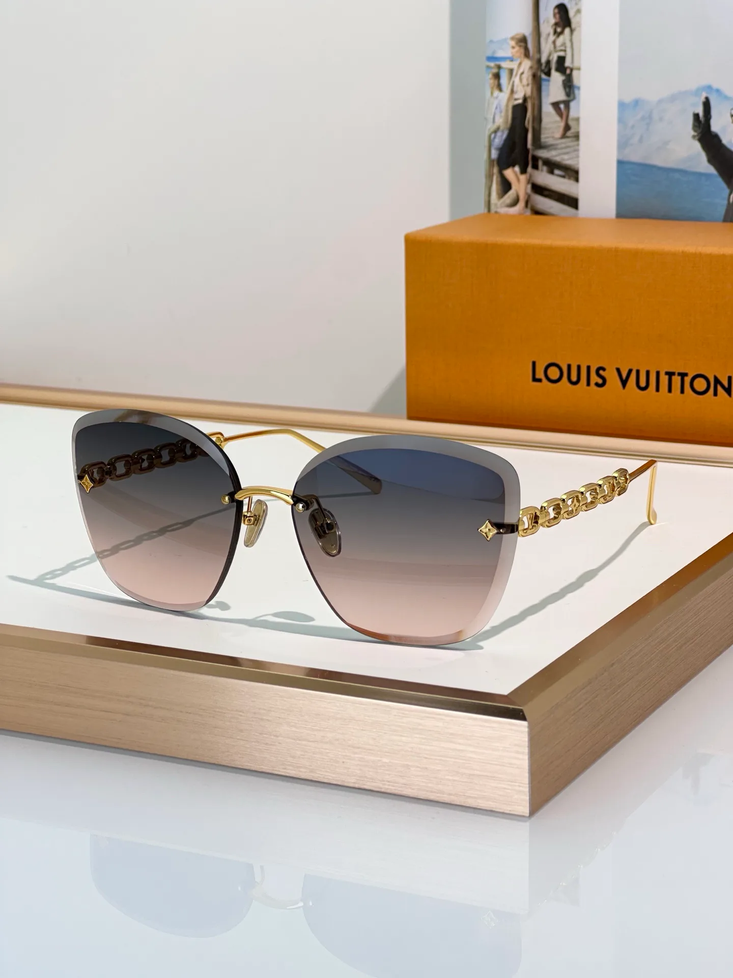 Классические Сумки Женские Louis Vuitton 11389043