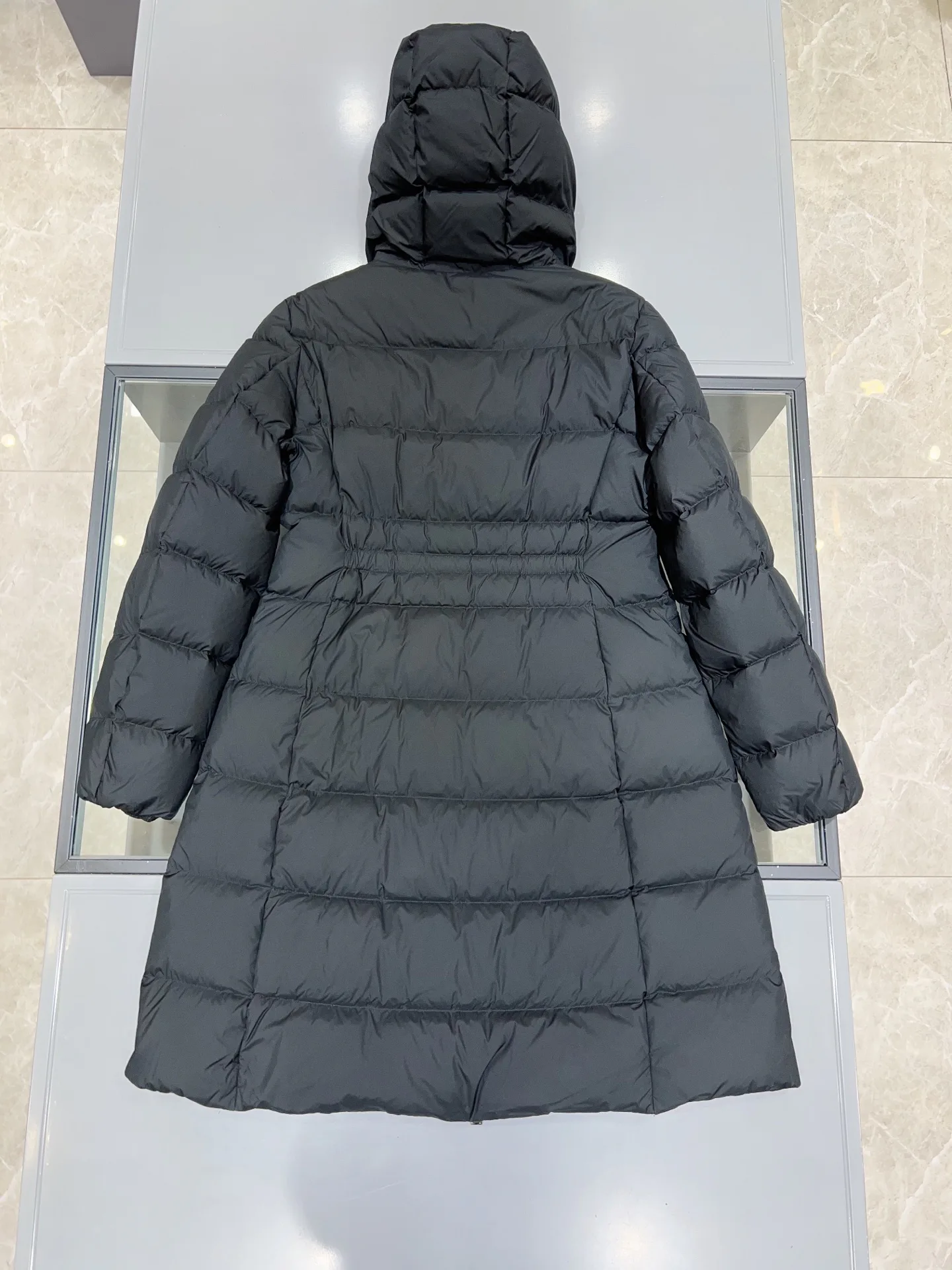 Куртки И Пуховики Женские Moncler 18368430