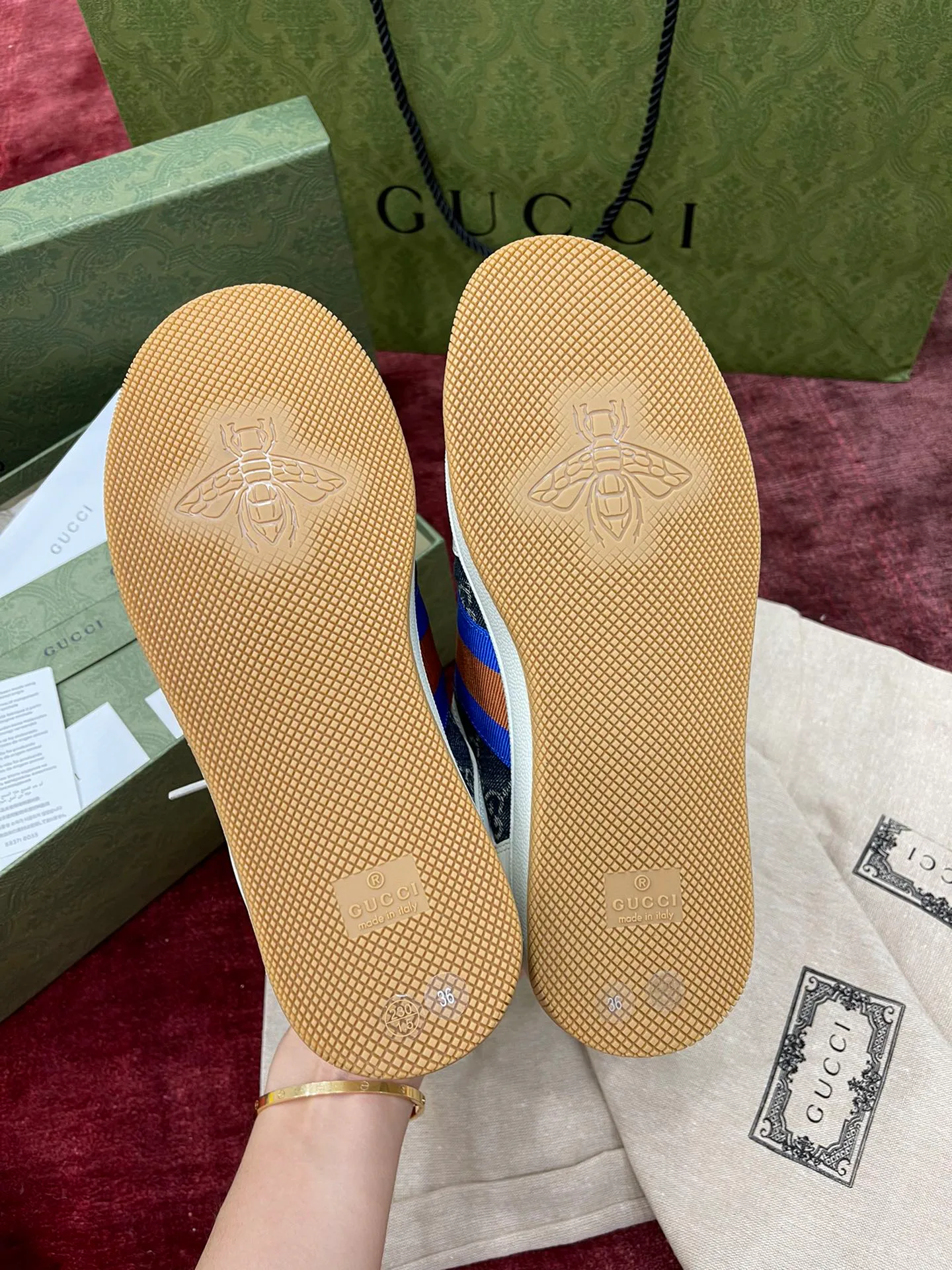 Кроссовки Женские Gucci 5426844