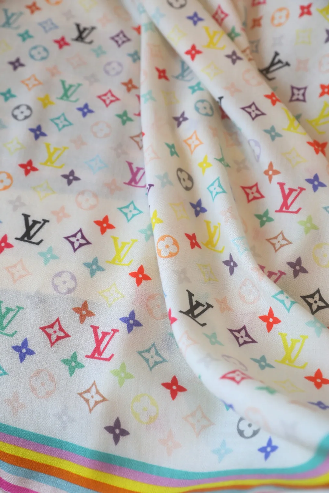 Платки Louis Vuitton 18222509