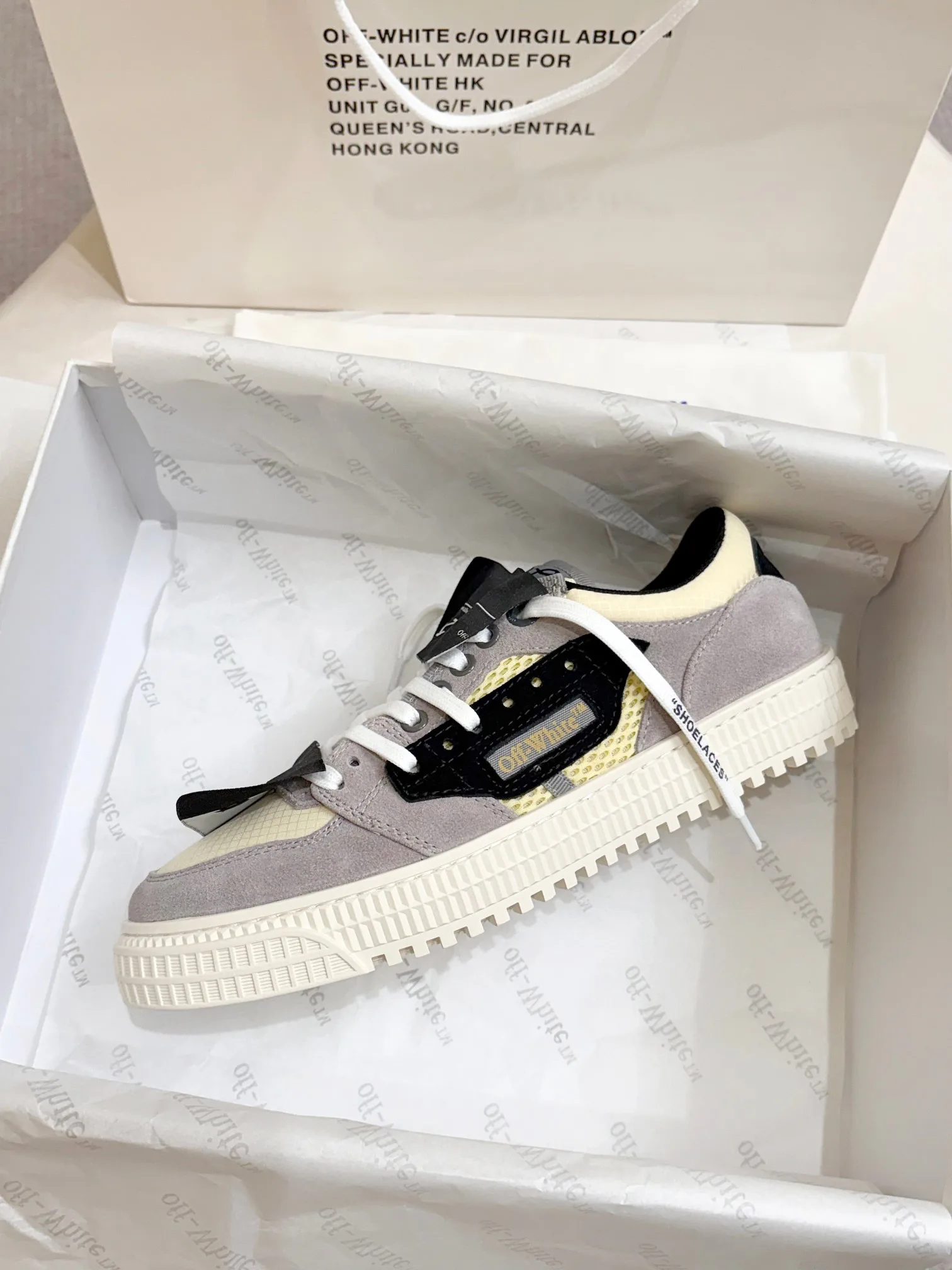 Кроссовки Женские Off-White 18103208