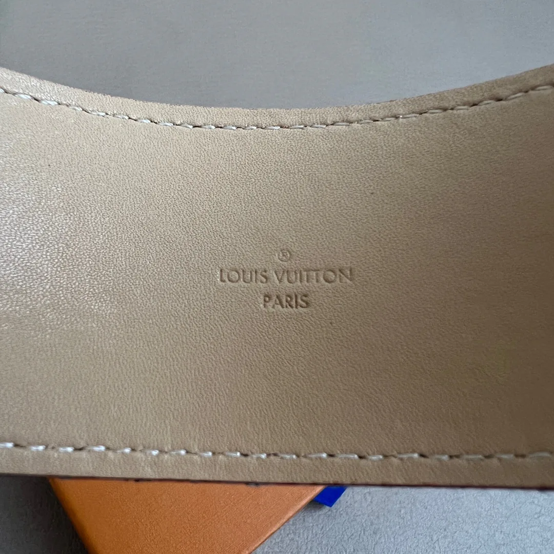 Головные Уборы Louis Vuitton 99338