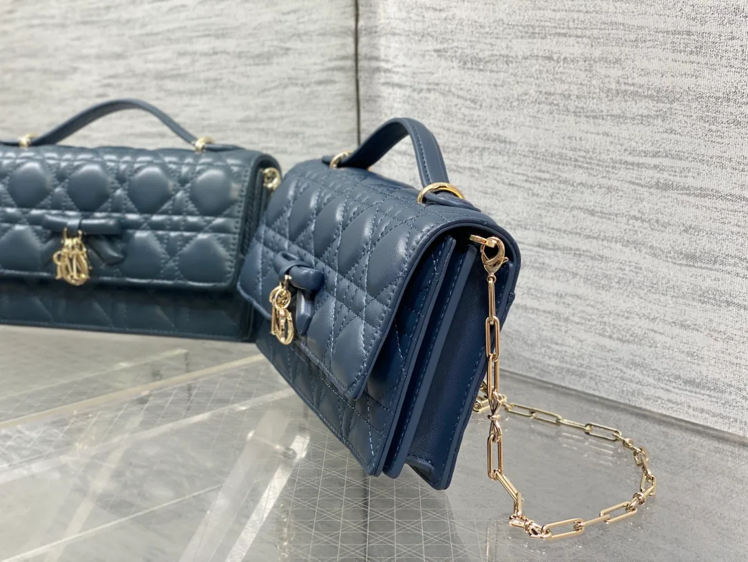 Клатчи Женские Christian Dior 11630138