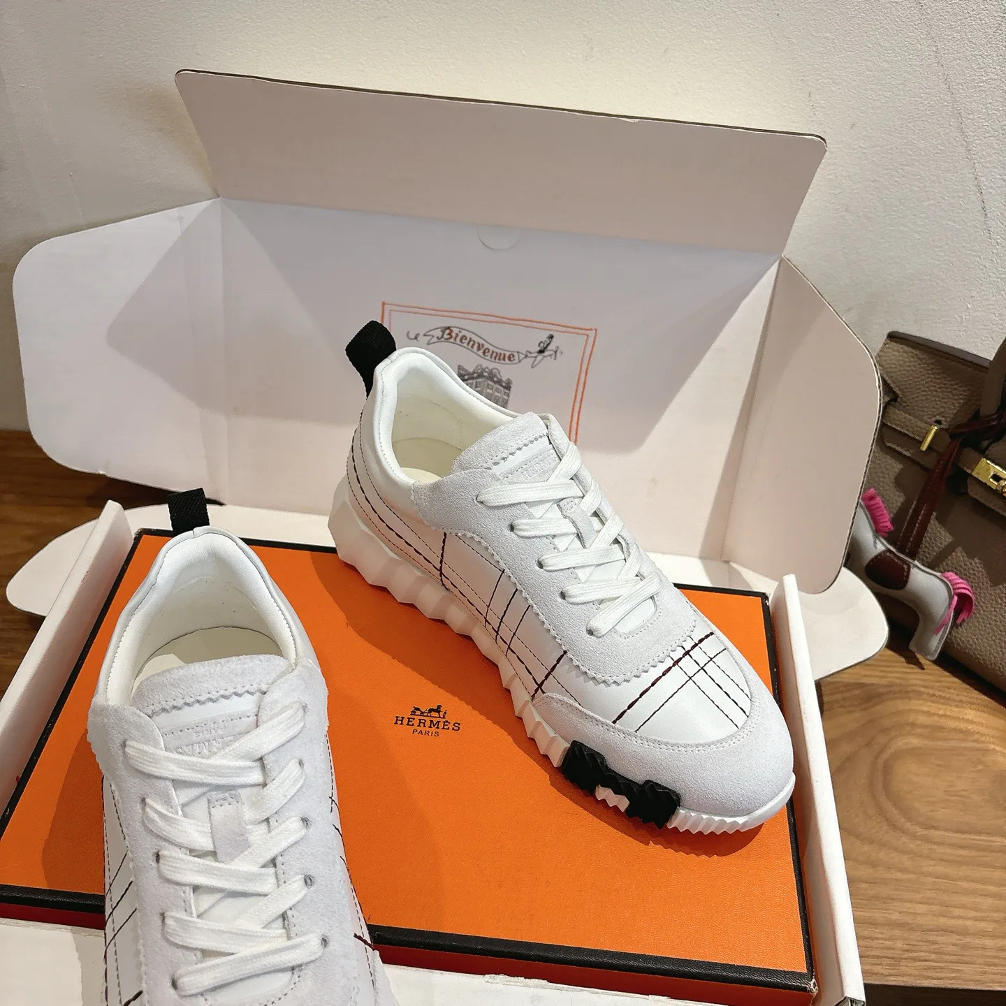 Кроссовки Женские Hermes 18729880
