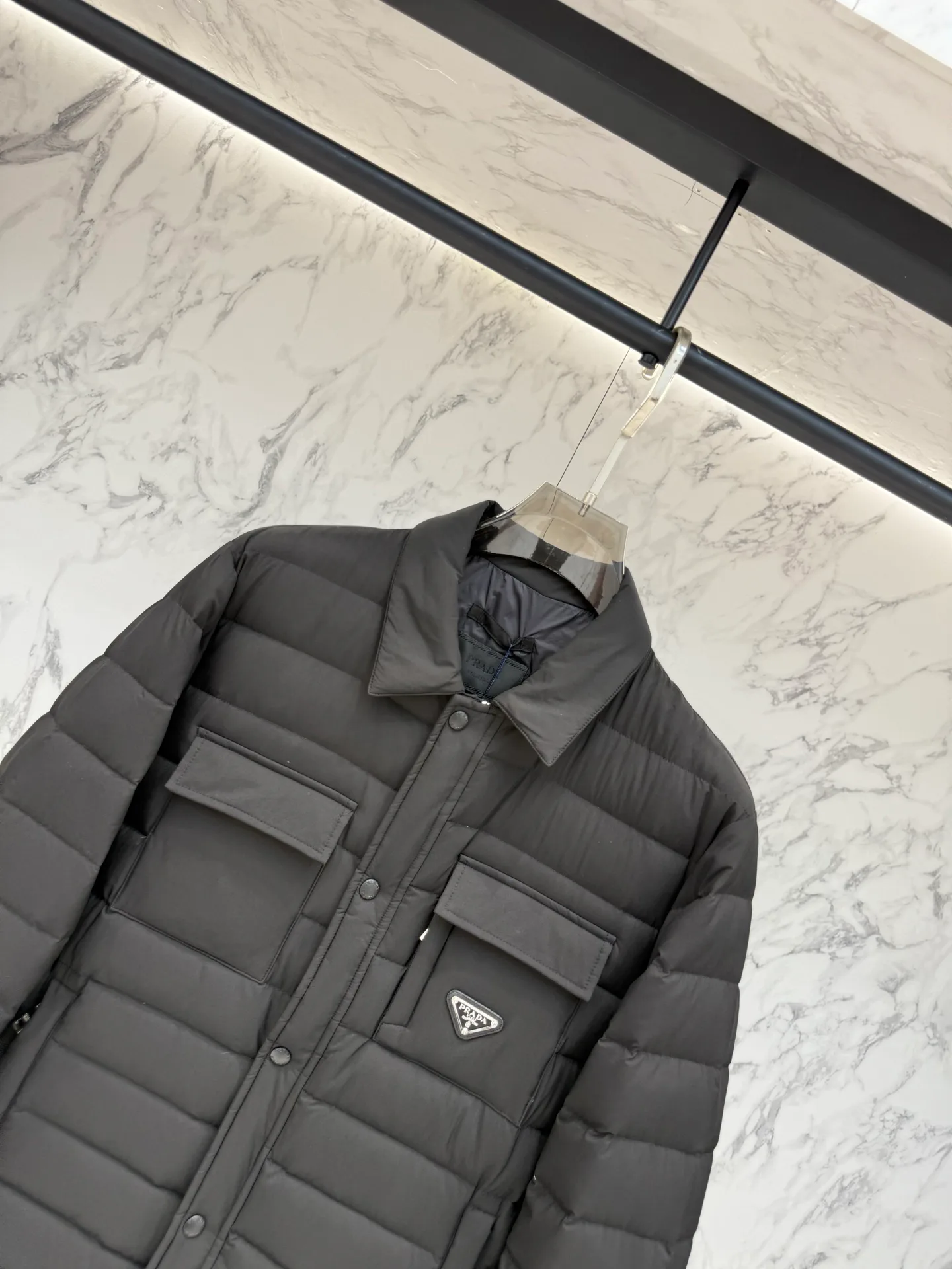 Куртки И Пуховики Женские Prada 18047778