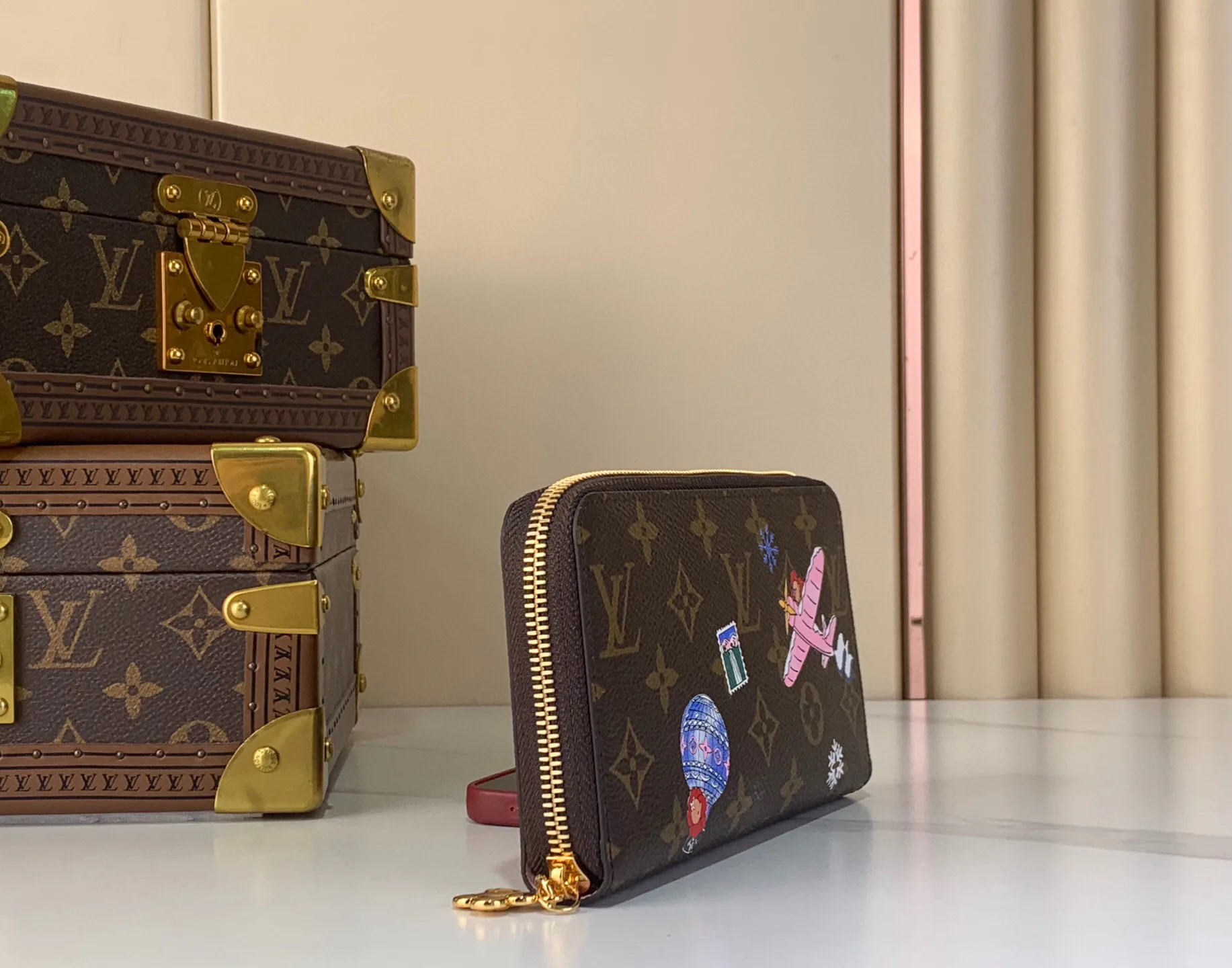 Кошельки Louis Vuitton 256465