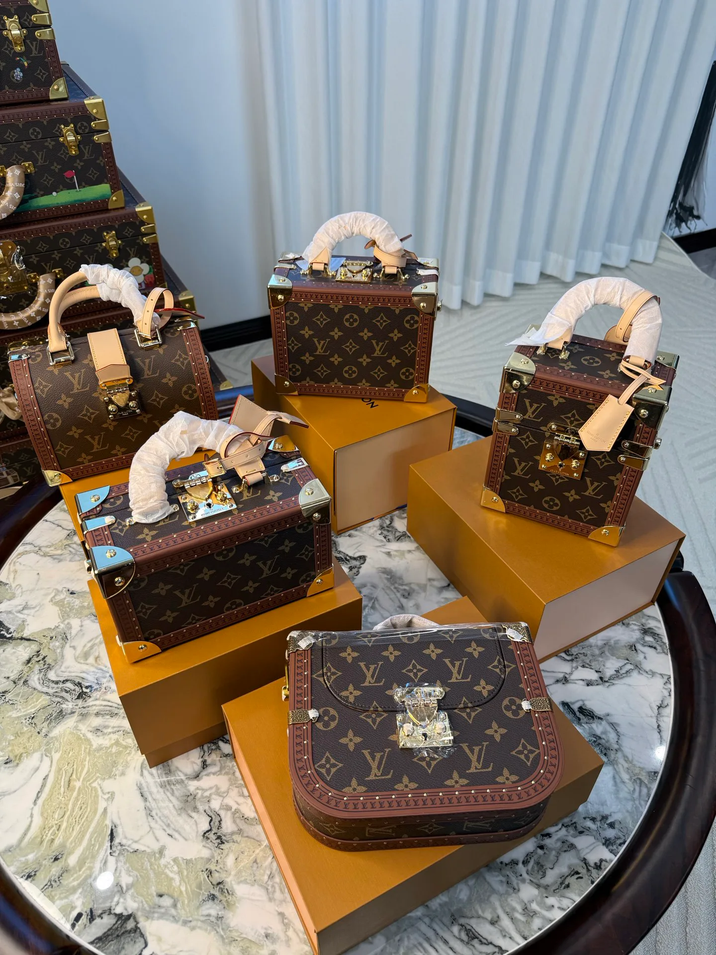 Классические Сумки Женские Louis Vuitton 11568236